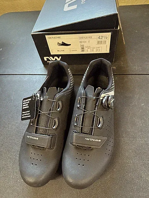 Northwave Core Plus 2 Wide Cycling Shoes US 10 Euro 42.5 (9419-112)
